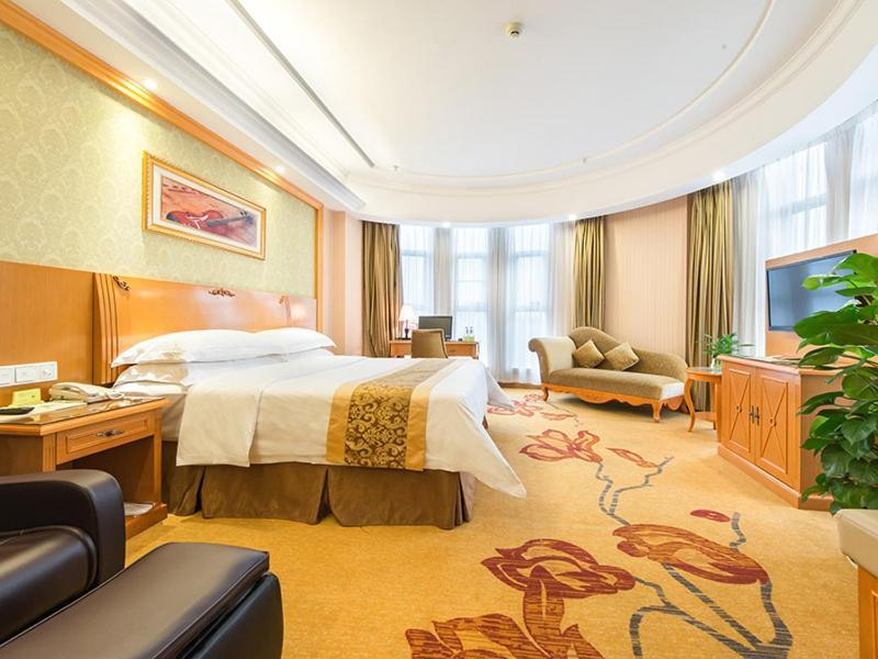 Vienna Hotel Shenzhen View Lake Park Extérieur photo