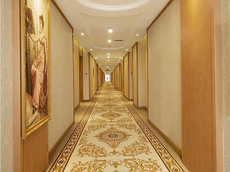 Vienna Hotel Shenzhen View Lake Park Extérieur photo
